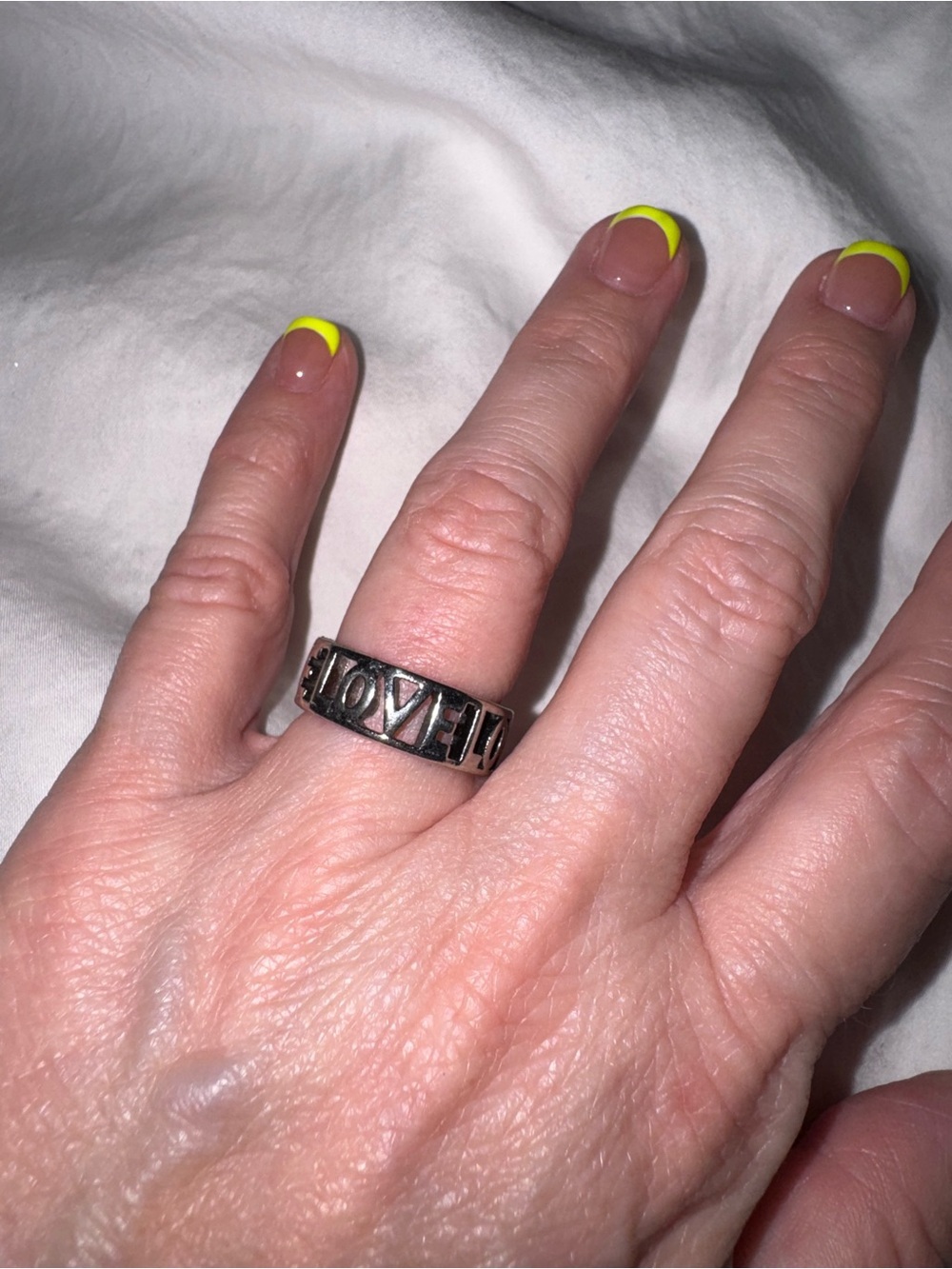 Vintage Sterling Silver Cutout "LOVE" Block Letter Band Ring Sz 8